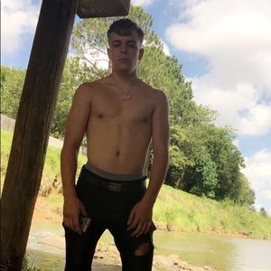 Meet your Posher, Bailey